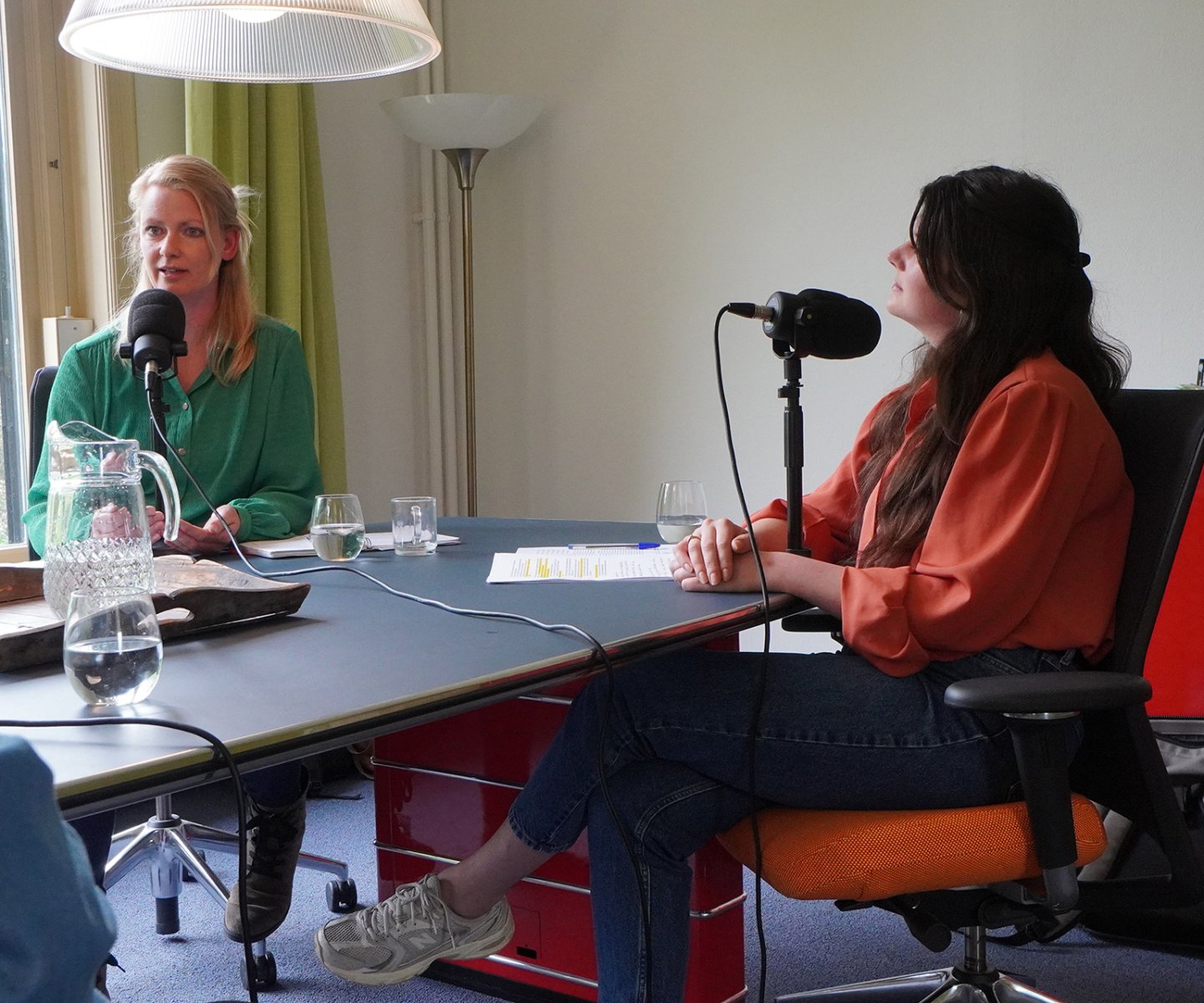 Stout Groep podcast opname Brigitte Coorens en Karin van den Boer